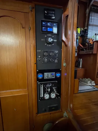 Blue Max Yacht Photos Pics 