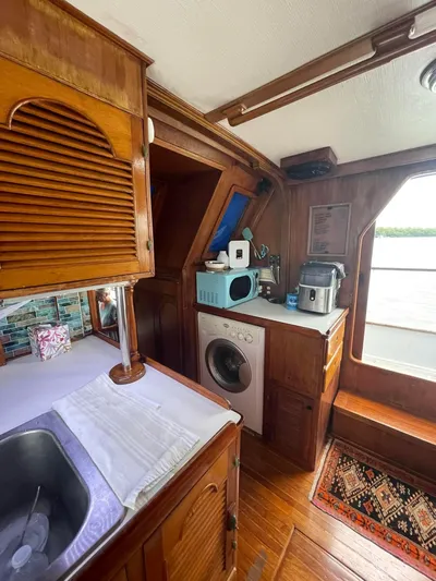 Blue Max Yacht Photos Pics 