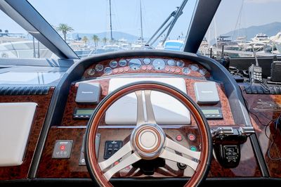 Yacht