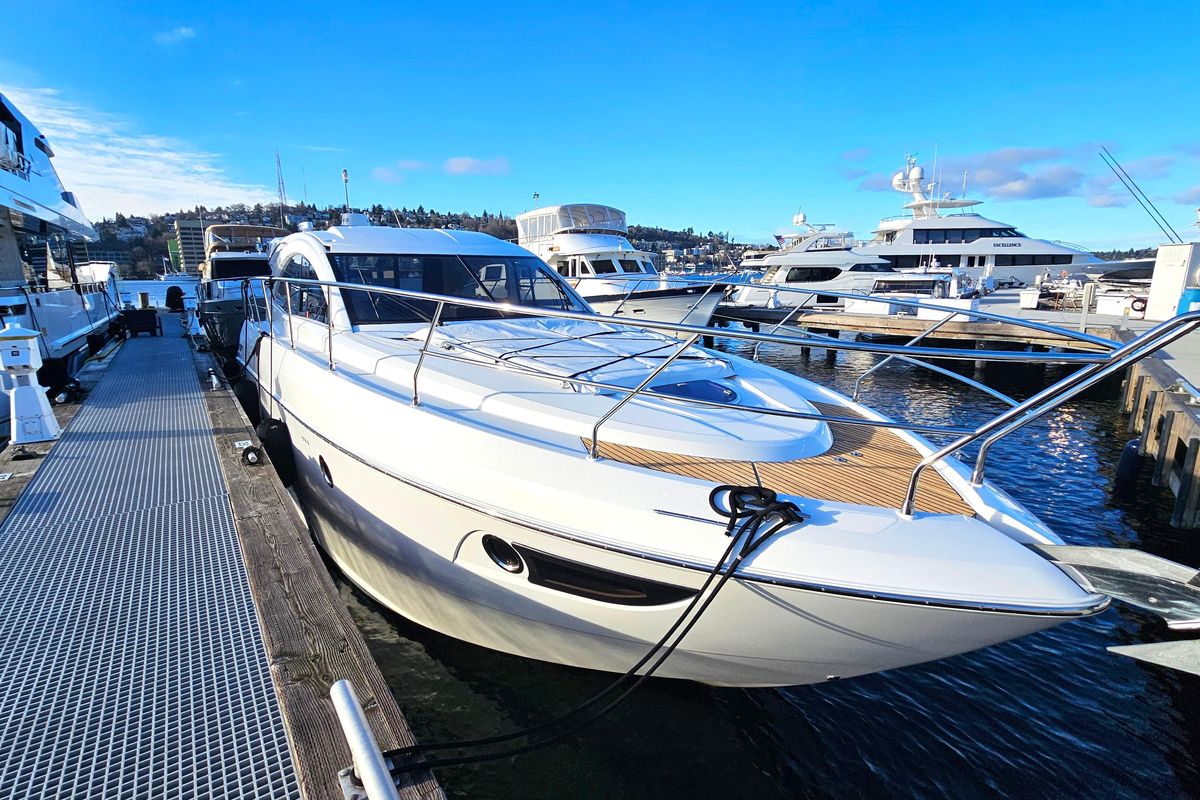 2015 Beneteau 49 