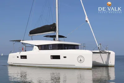 Lagoon 42