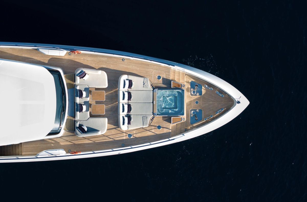 2023 Azimut 118 
