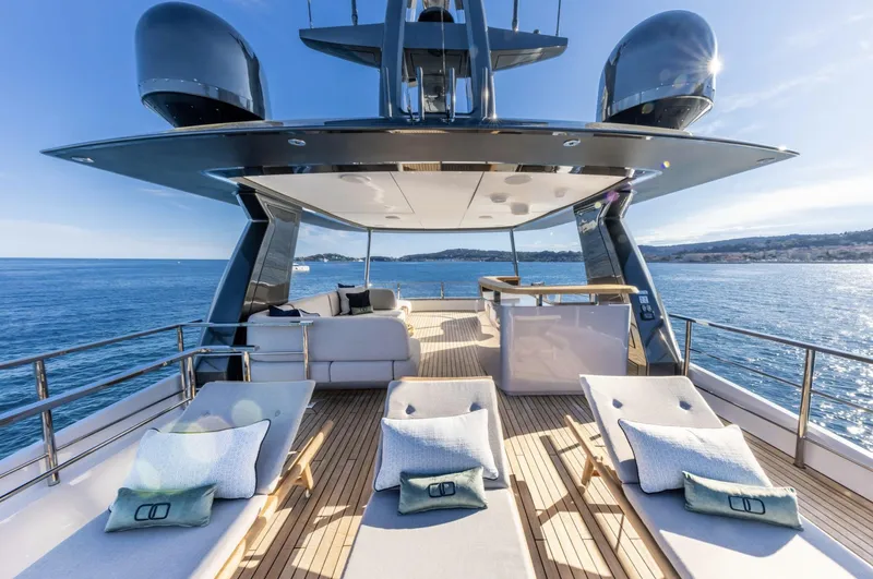 Ocean One Yacht Photos Pics Luxurious 2023 Azimut Grande 36M yacht deck with sun loungers and ocean view.