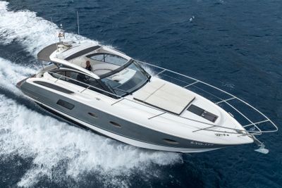 2014 Princess V39