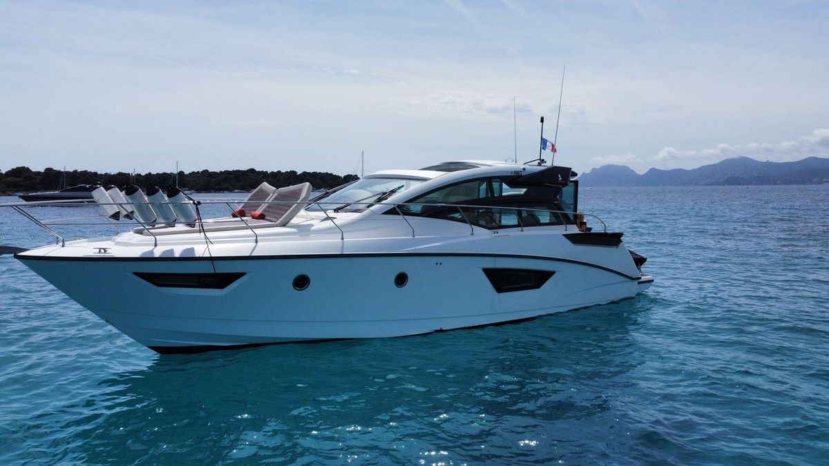 2016 Beneteau 48 