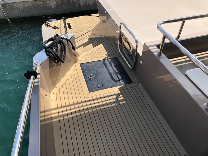 Alilea Yacht Photos Pics 