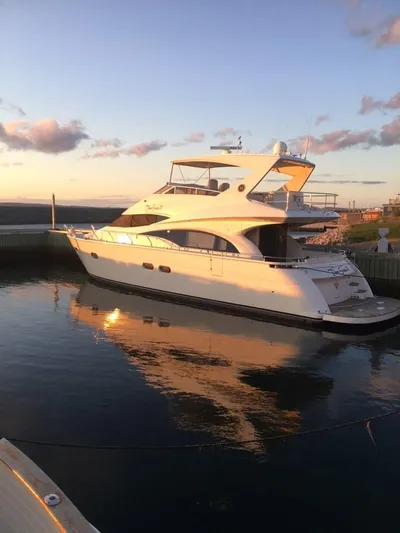 Two Seas II Yacht Photos Pics 