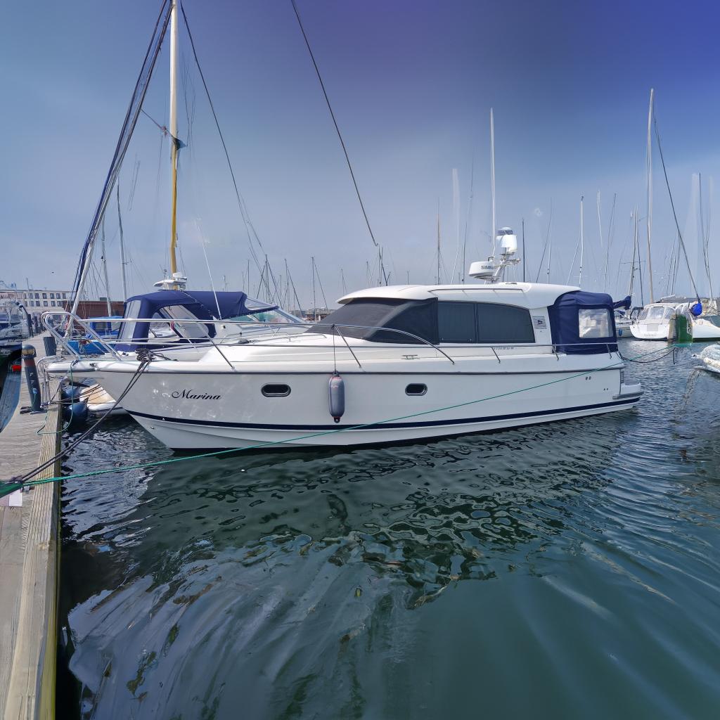 Nimbus 365 Coupe 2x 225HP