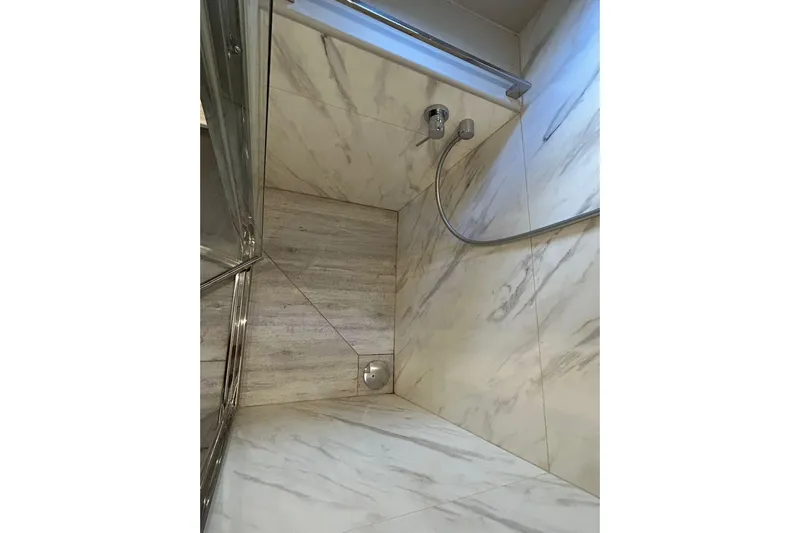48 Navetta Yacht Photos Pics Luxurious marble shower in 2019 Absolute NAVETTA 48 yacht bathroom.
