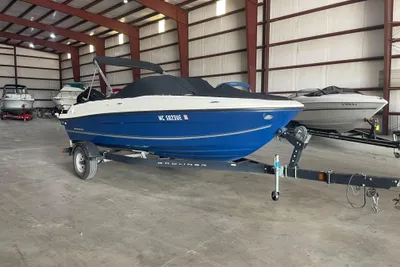 Bayliner VR4 Bowrider OB