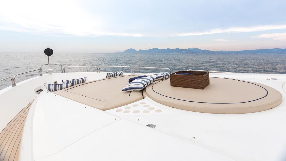 2002 Sunseeker 92 