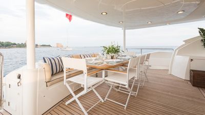 Yacht