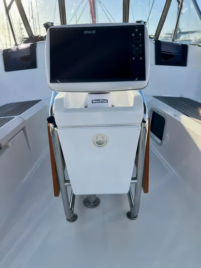 Falkor Yacht Photos Pics 