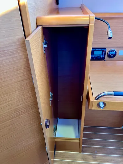 Falkor Yacht Photos Pics 