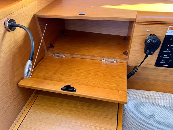 Falkor Yacht Photos Pics 