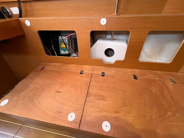 Falkor Yacht Photos Pics 