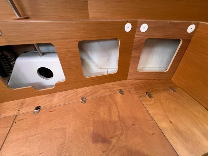 Falkor Yacht Photos Pics 