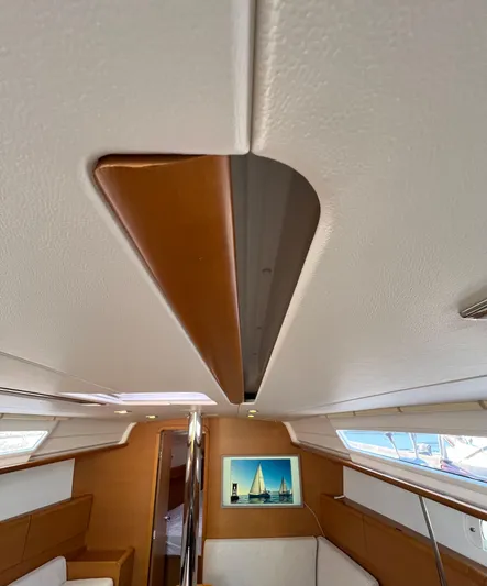 Falkor Yacht Photos Pics 