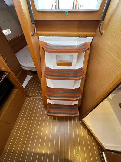 Falkor Yacht Photos Pics 