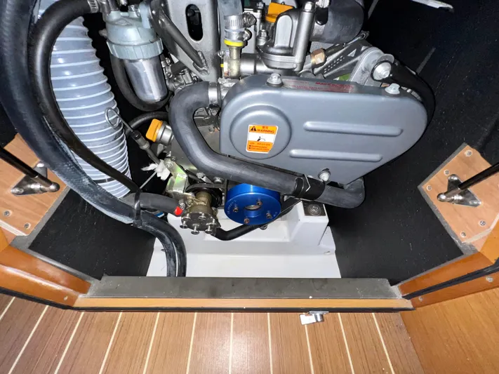 Falkor Yacht Photos Pics 