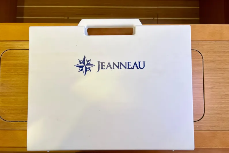 Falkor Yacht Photos Pics 