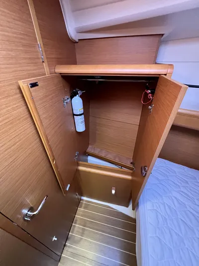 Falkor Yacht Photos Pics 