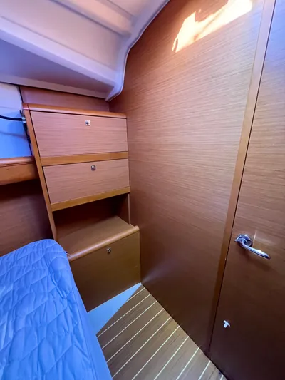 Falkor Yacht Photos Pics 