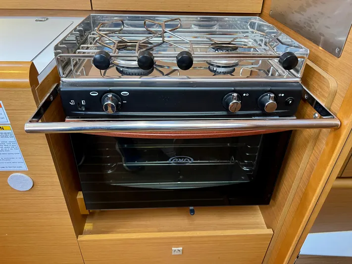 Falkor Yacht Photos Pics 