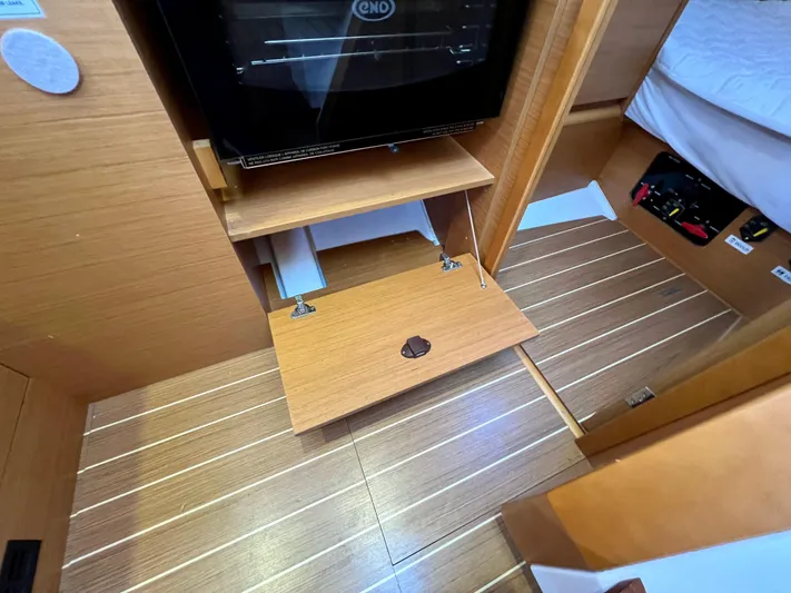 Falkor Yacht Photos Pics 