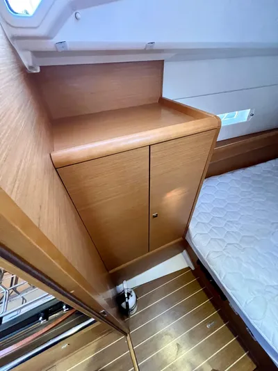 Falkor Yacht Photos Pics 