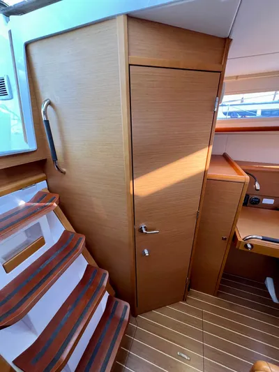 Falkor Yacht Photos Pics 