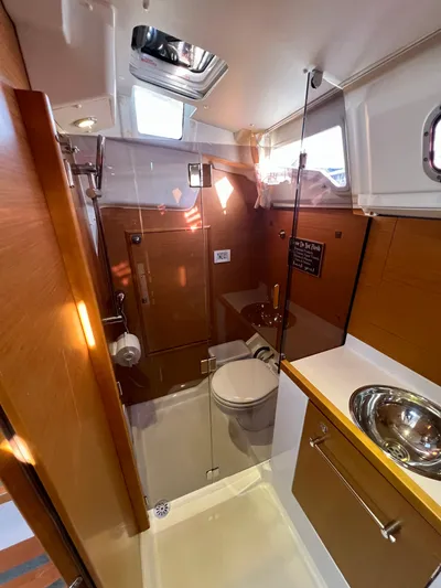 Falkor Yacht Photos Pics 