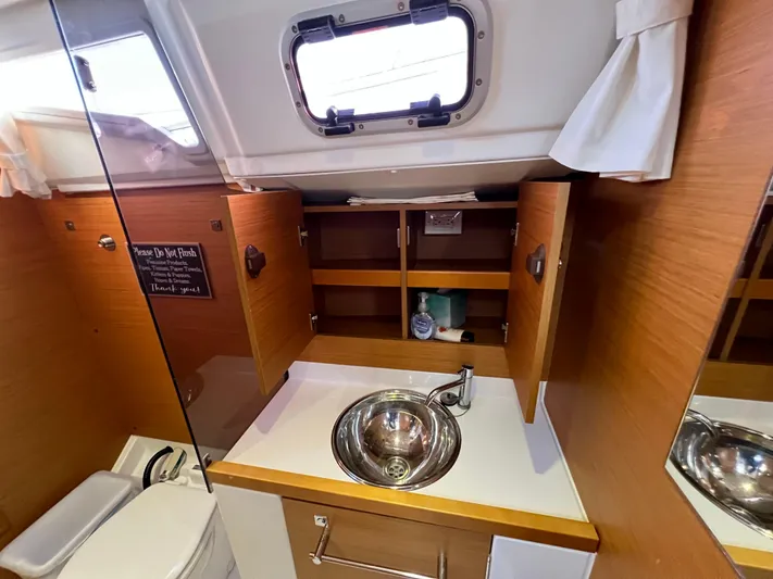 Falkor Yacht Photos Pics 