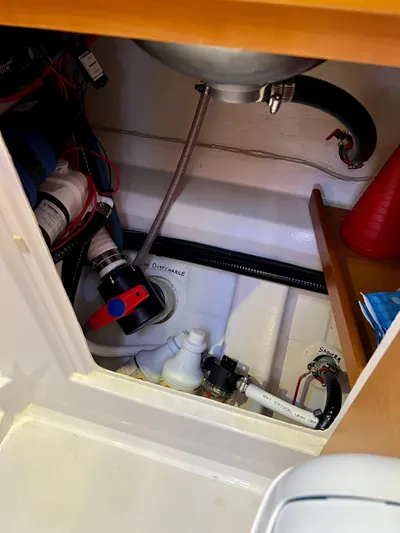 Falkor Yacht Photos Pics 