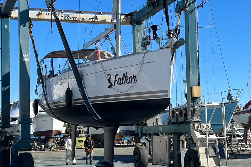 Falkor Yacht Photos Pics 