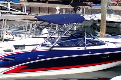 Formula 270 Bowrider