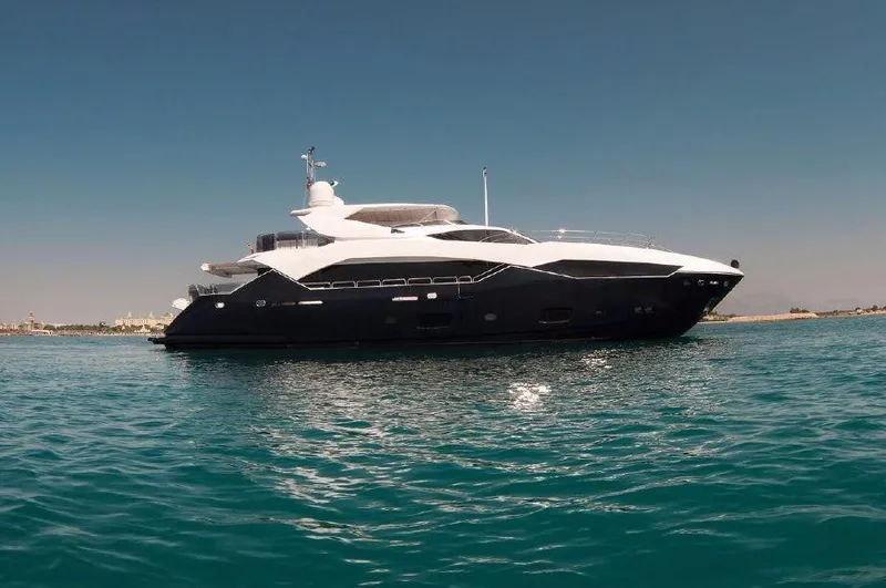 Melissa Yacht Photos Pics 