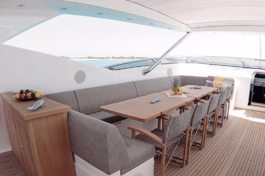 2011 Sunseeker 115 