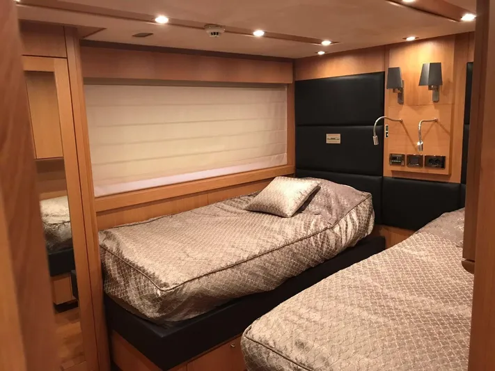 Melissa Yacht Photos Pics Luxurious twin bedroom on a 2011 Sunseeker 34 Metre Yacht.