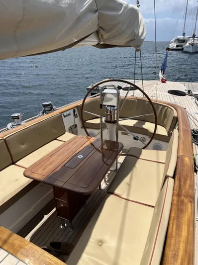 Quattre Quarts Trois Yacht Photos Pics Eagle 54