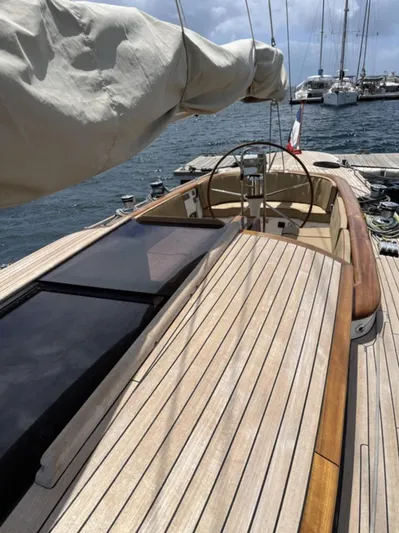 Quattre Quarts Trois Yacht Photos Pics Eagle 54