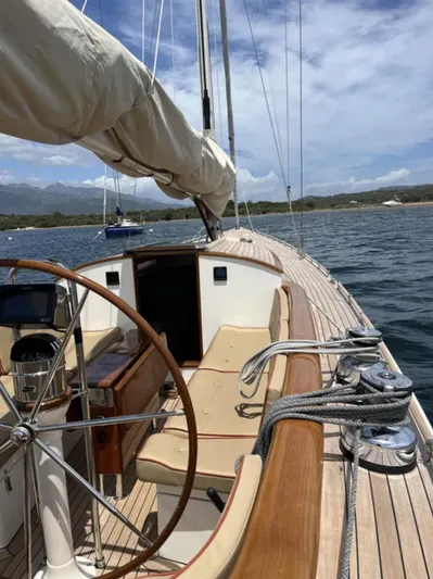 Quattre Quarts Trois Yacht Photos Pics Eagle 54