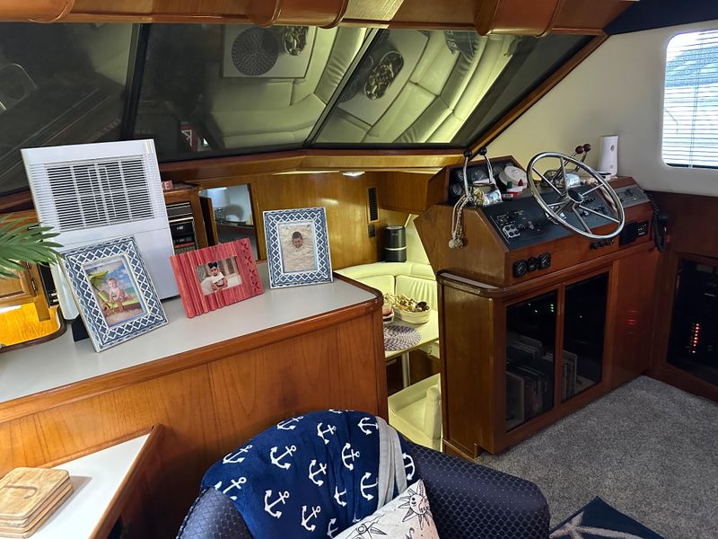 1989 Californian 48 Motor Yacht