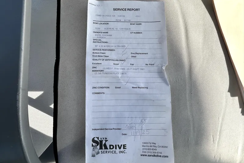 Chrysalis Yacht Photos Pics Service report for 1989 Ocean Alexander 44 CPMY, detailing maintenance and zinc condition.