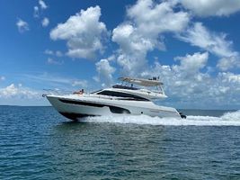 2016 65' Ferretti Yachts-650 Miami Beach, FL, US