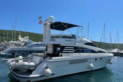 Fairline Squadron 52