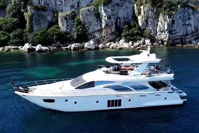 Azimut 78