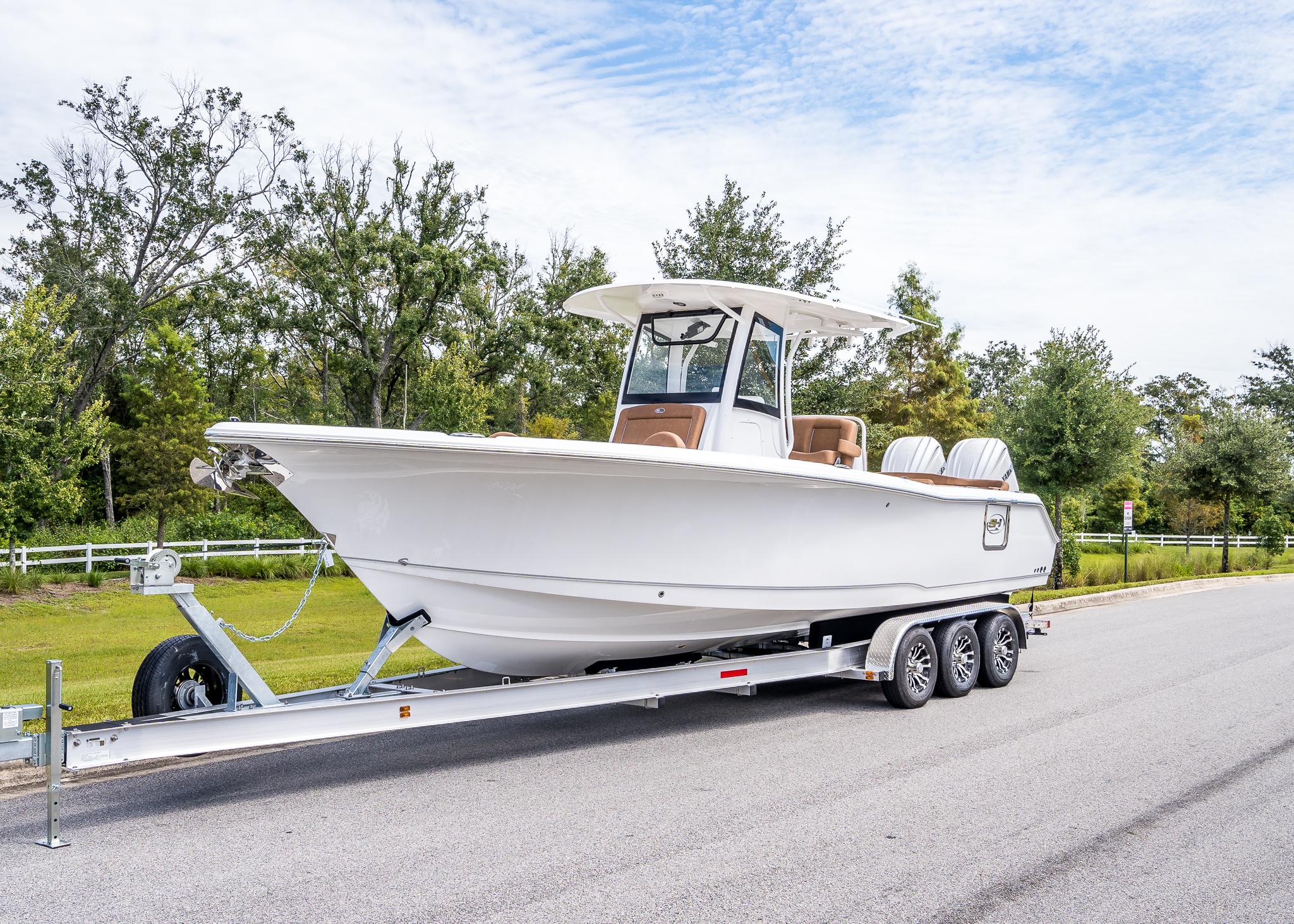 2024 Sea Hunt Ultra 305 SE Center Console for sale YachtWorld