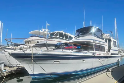 Spindrift COCKPIT MOTORYACHT