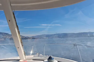 2009 Quicksilver 580 Pilothouse